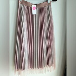 NWT🏷 HONEY TULLE GLITTER PLEATED SKIRT IN PINK SIZE L
